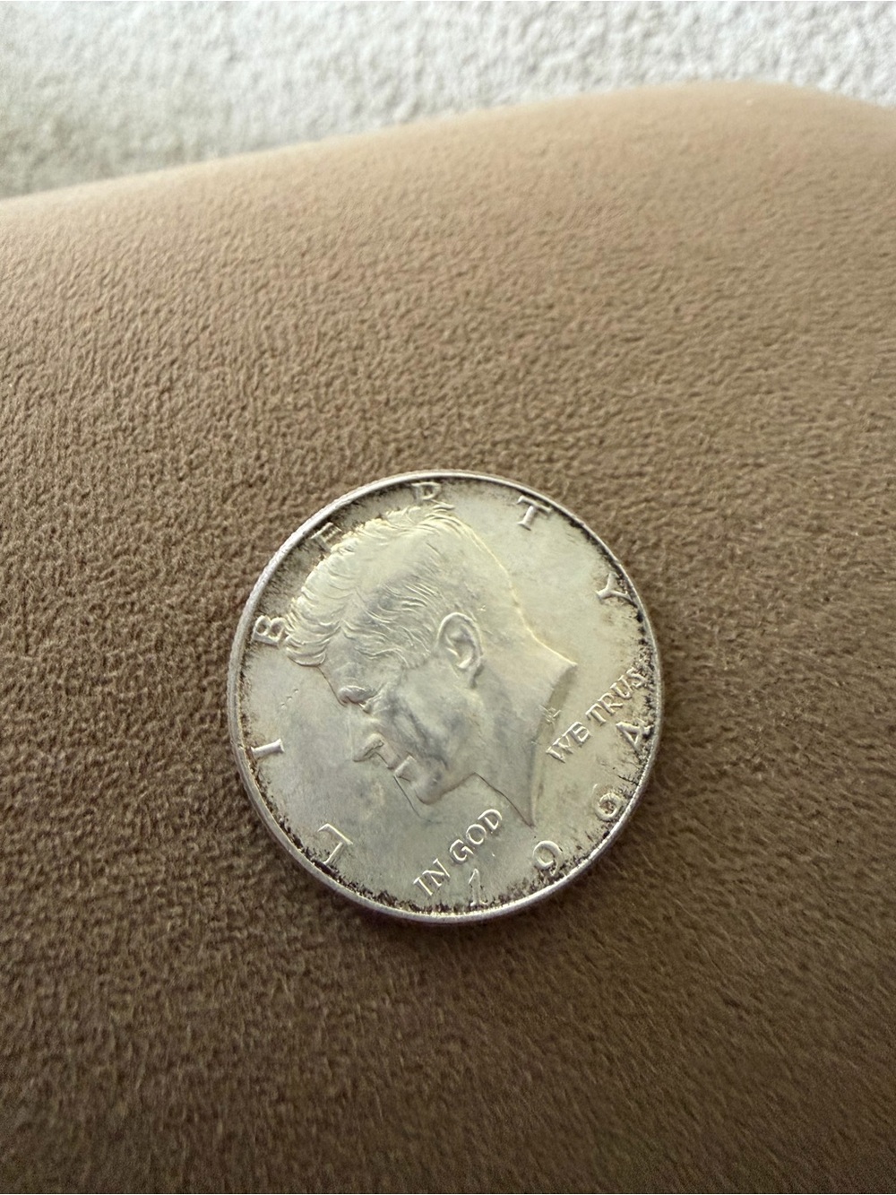 Silver Tone Kennedy Half Dollar Coin - Unbranded